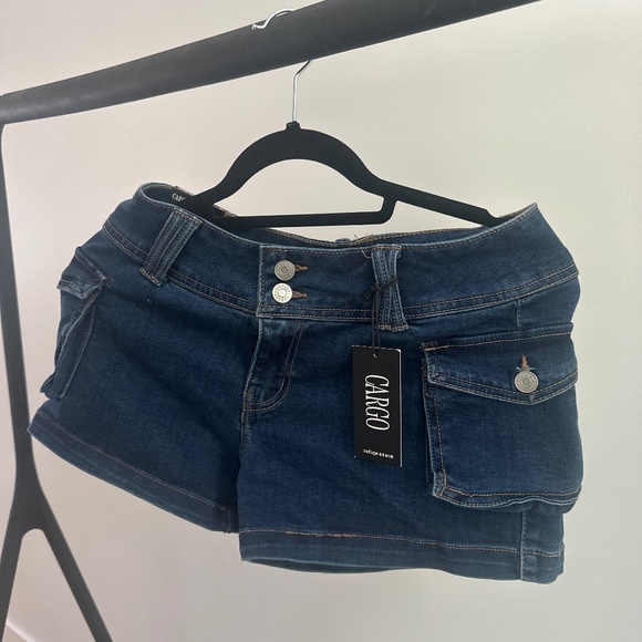 Urban Cargo Denim Shorts - Picture 1 of 5